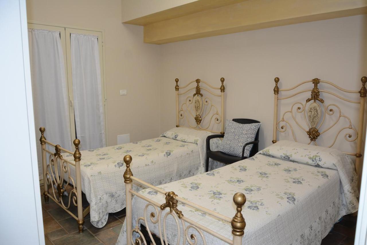 Appartement Xxxi Maggio à Catane Extérieur photo